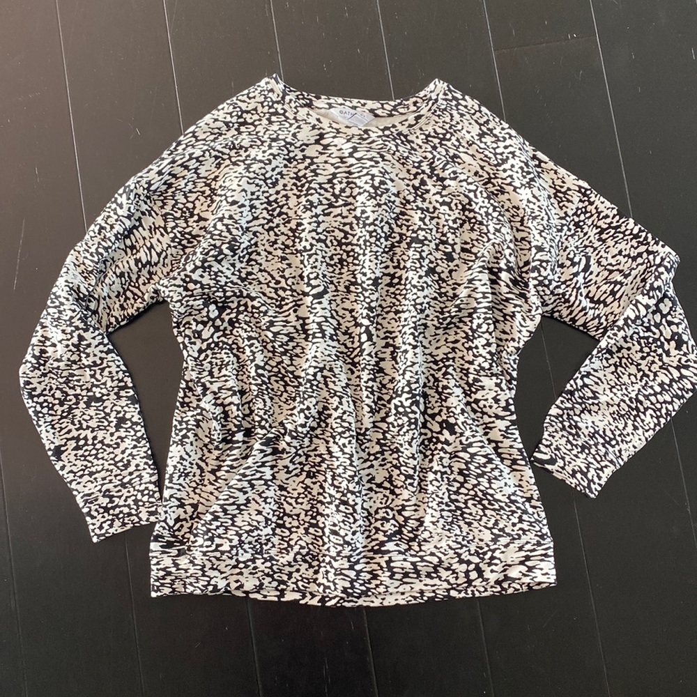Athleta animal print sweatshirt